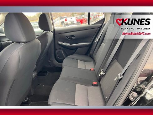 Used 2024 Nissan Sentra SV image 9