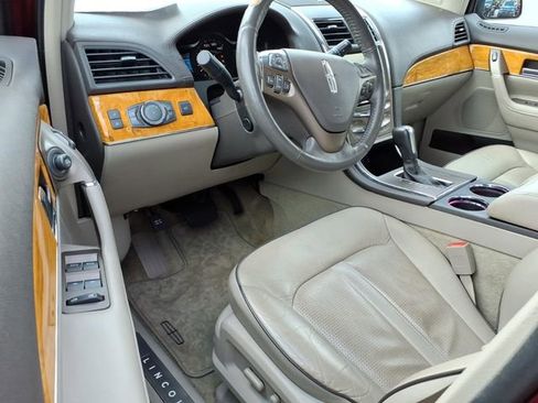 Used 2015 Lincoln MKX FWD w/ Equipment Group 102A image 19