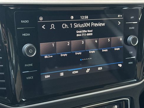 Used 2023 Volkswagen Atlas Cross Sport SE w/ Panoramic Sunroof Package FWD image 18