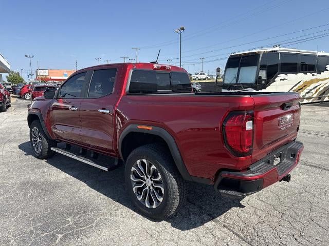 Used 2026 GMC Canyon Denali AWD/4WD image 9