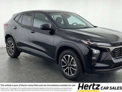 Used 2025 Chevrolet TrailBlazer LT FWD image 1