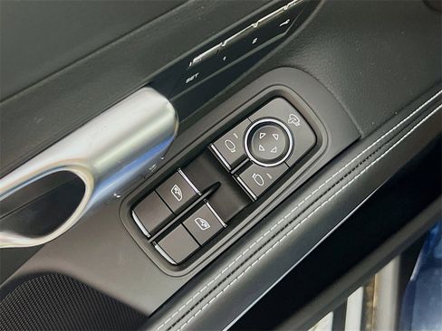 New 2025 Porsche 718 Cayman image 19