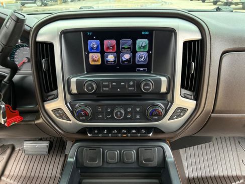 Used 2017 GMC Sierra 1500 SLT AWD/4WD image 19