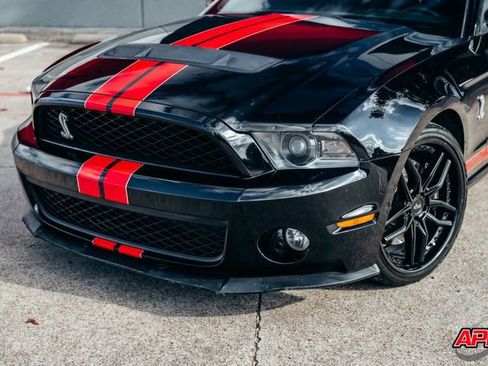 Used 2011 Ford Mustang Shelby GT500 w/ SVT Performance Pkg image 23