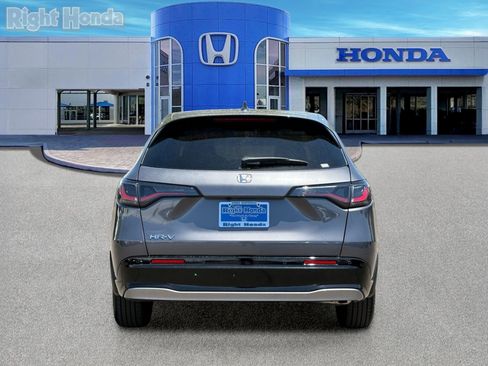 Used 2026 Honda HR-V EX-L image 11