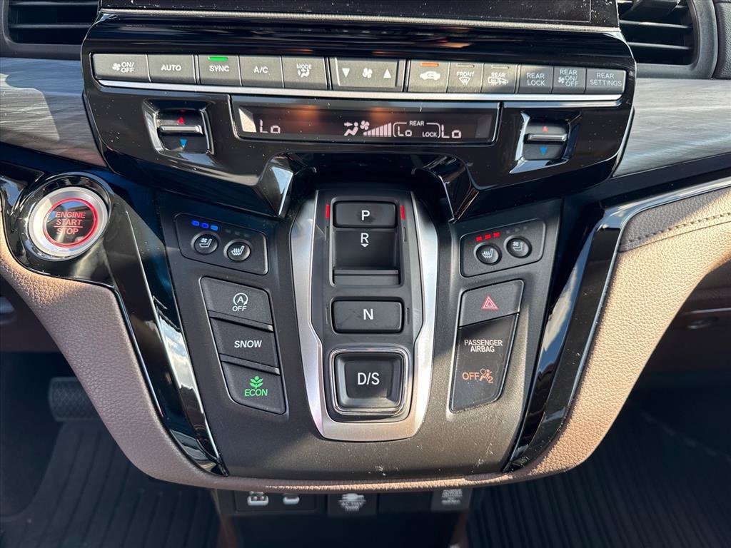 Used 2025 Honda Odyssey Elite image 22