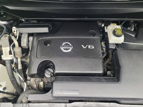Used 2016 Nissan Pathfinder SV AWD/4WD image 30
