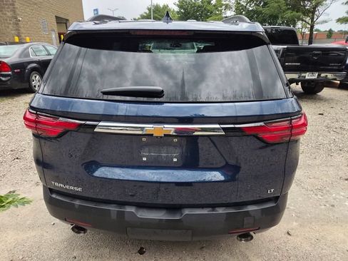 Used 2023 Chevrolet Traverse LT FWD image 6