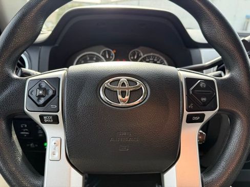 Used 2016 Toyota Tundra SR5 image 19
