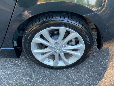 Used 2011 MAZDA MAZDA3 s Sport FWD image 9