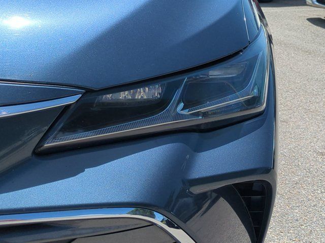 Used 2019 Toyota Avalon Limited FWD image 10