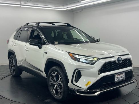 Used 2022 Toyota RAV4 XSE w/ Weather Package image 2
