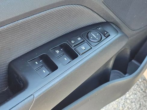 Used 2018 Hyundai Elantra Sport FWD image 22