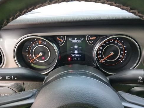 Used 2022 Jeep Gladiator Sport AWD/4WD image 42