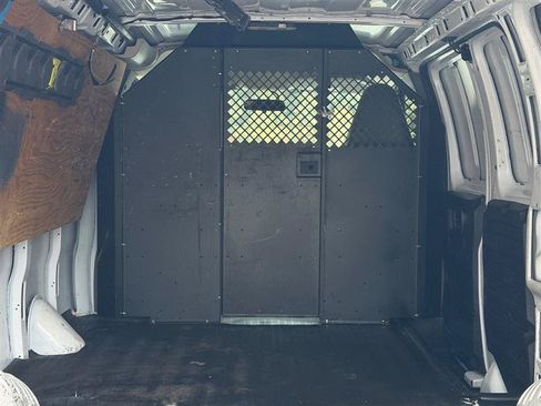 Used 2021 Chevrolet Express 2500 w/ Driver Convenience Package RWD image 24
