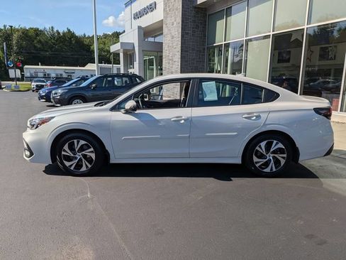 Used 2025 Subaru Legacy Premium AWD/4WD image 6