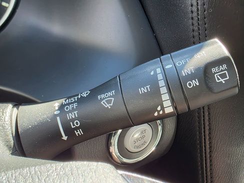 Used 2023 Nissan Armada SV image 44