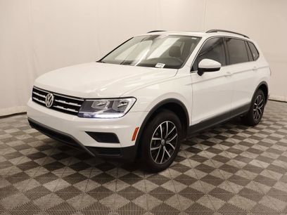 Used 2021 Volkswagen Tiguan SE w/ Panoramic Sunroof Package