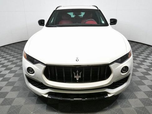 Used 2022 Maserati Levante GT AWD/4WD image 39