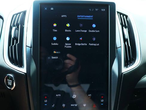 Used 2022 Ford Edge SEL image 50