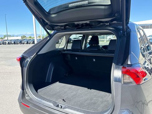 Used 2025 Toyota RAV4 XLE Premium AWD/4WD image 15