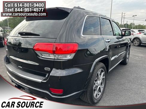 Used 2019 Jeep Grand Cherokee Overland AWD/4WD image 6