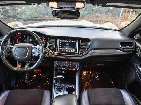 Used 2022 Dodge Durango GT image 12