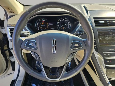Used 2014 Lincoln MKZ w/ Equipment Group 102A Reserve FWD image 5