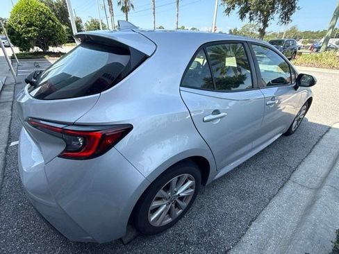 Used 2024 Toyota Corolla SE FWD image 4
