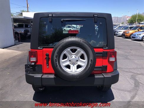 Used 2015 Jeep Wrangler Unlimited Sport AWD/4WD image 7