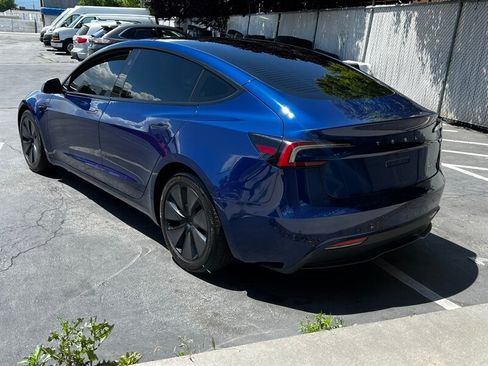 Used 2025 Tesla Model 3 Long Range AWD/4WD image 5