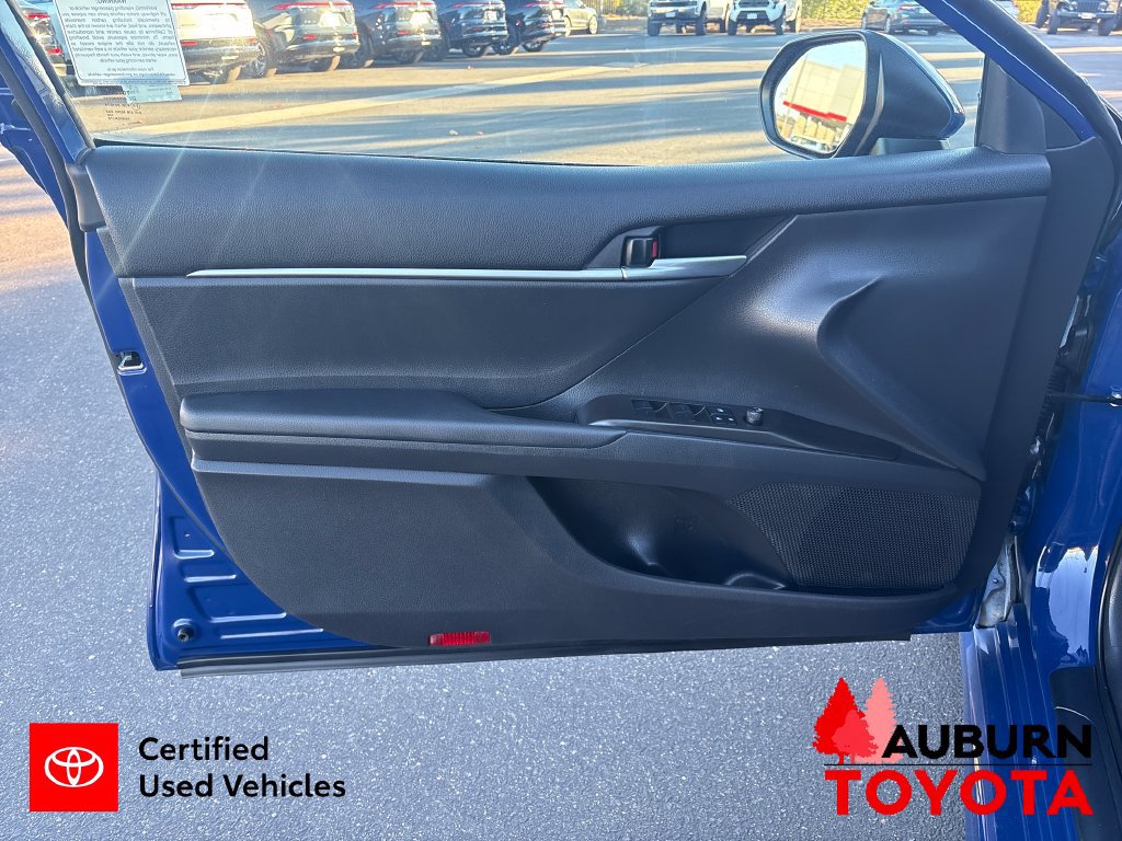 Certified 2023 Toyota Camry SE AWD/4WD image 10