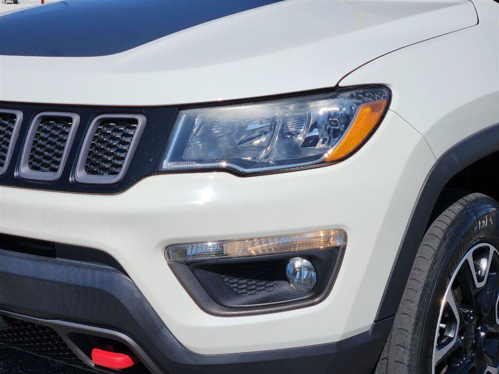 Certified 2019 Jeep Compass Trailhawk AWD/4WD image 8