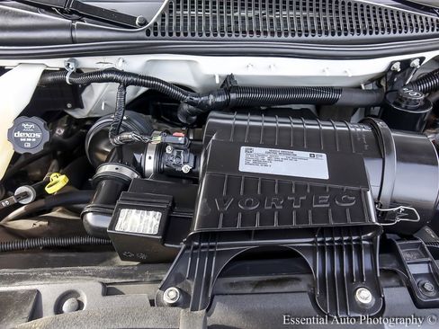 Used 2018 GMC Savana 3500 Extended w/ Driver Convenience Package image 26