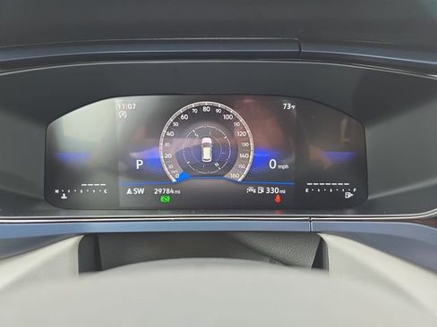 Used 2024 Volkswagen Taos SE image 21