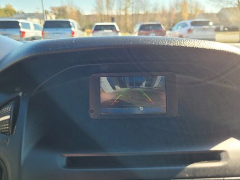 Used 2017 Ford Focus SE FWD image 34