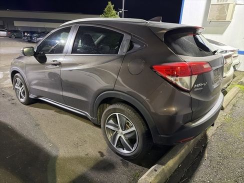Used 2021 Honda HR-V EX image 7