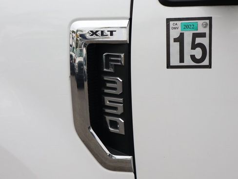 Used 2019 Ford F350 XLT image 52