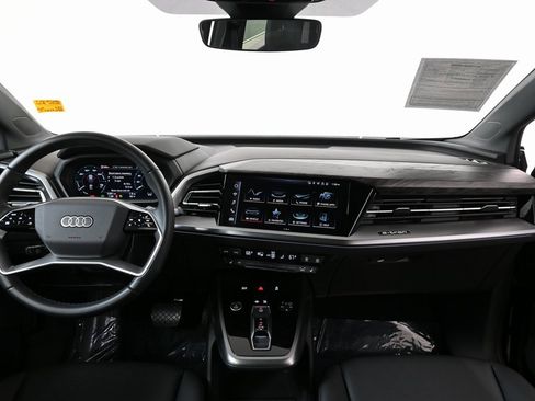 Used 2024 Audi Q4 e-tron Premium image 17