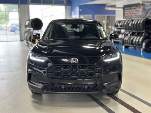 New 2026 Honda HR-V LX image 2