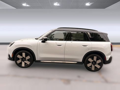 New 2026 MINI Cooper Countryman S image 2