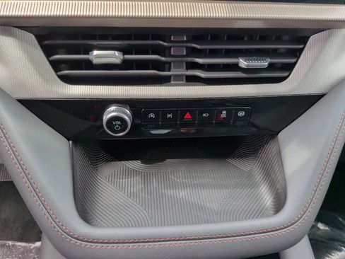 New 2026 Ford Explorer Active w/ Active Comfort Package RWD image 28