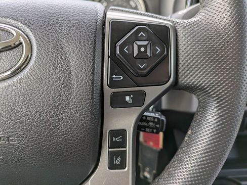 Used 2022 Toyota Tacoma SR5 image 25