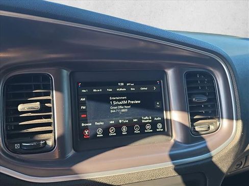 Used 2020 Dodge Charger SXT w/ Blacktop Package image 11