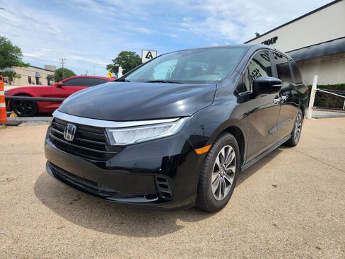 Used 2021 Honda Odyssey EX-L image 1