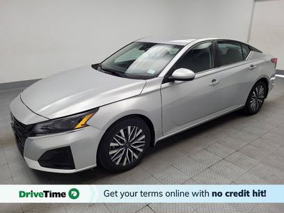 Used 2023 Nissan Altima 2.5 SV
