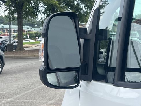 Used 2025 RAM ProMaster 2500 w/ Convenience Group FWD image 28