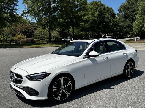 Certified 2025 Mercedes-Benz C 300 Sedan image 4