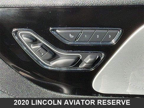 Used 2020 Lincoln Aviator Reserve w/ Equipment Group 201A image 11