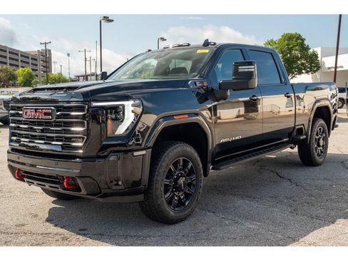 New 2026 GMC Sierra 2500 AT4 w/ AT4 Premium Plus Package AWD/4WD image 4